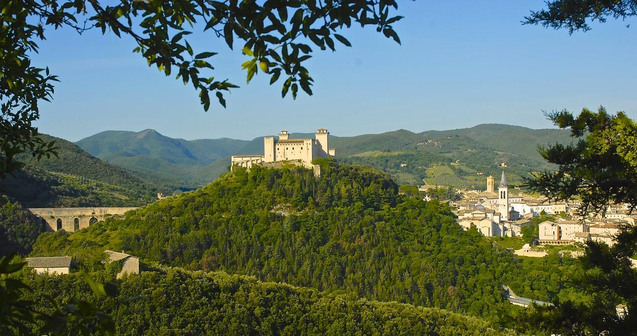 Palazzo Sant'Angelo Acomodação com café da manhã Spoleto Exterior foto