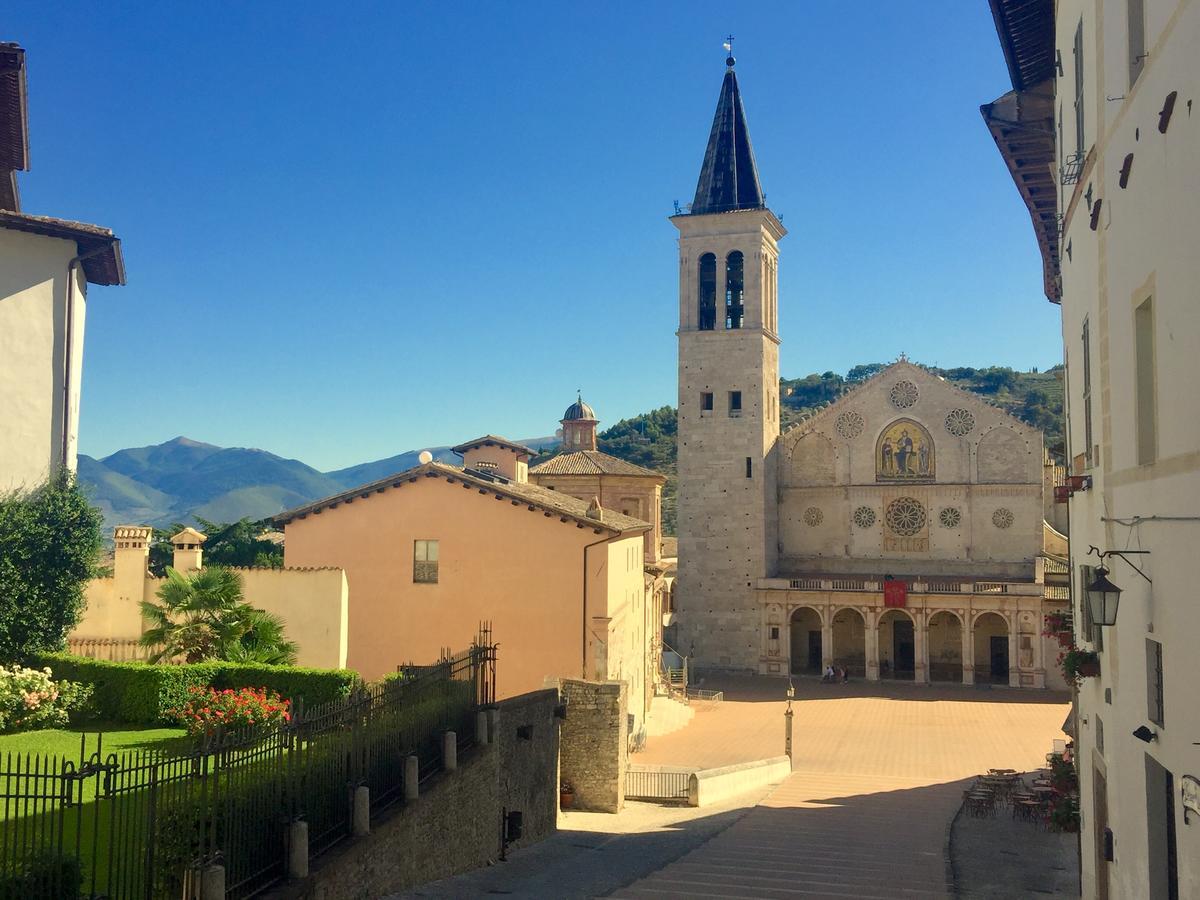 Palazzo Sant'Angelo Acomodação com café da manhã Spoleto Exterior foto