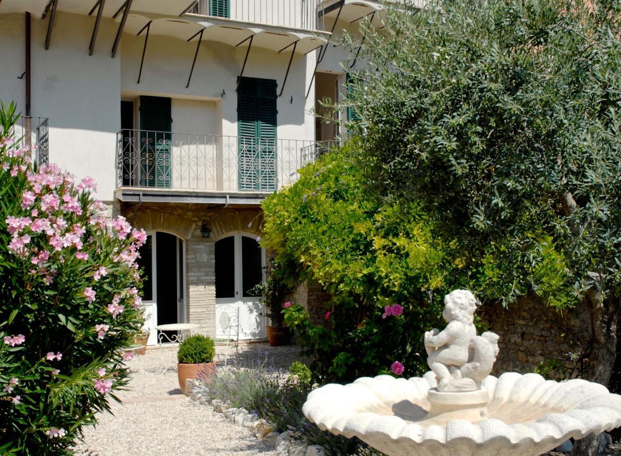 Palazzo Sant'Angelo Acomodação com café da manhã Spoleto Exterior foto